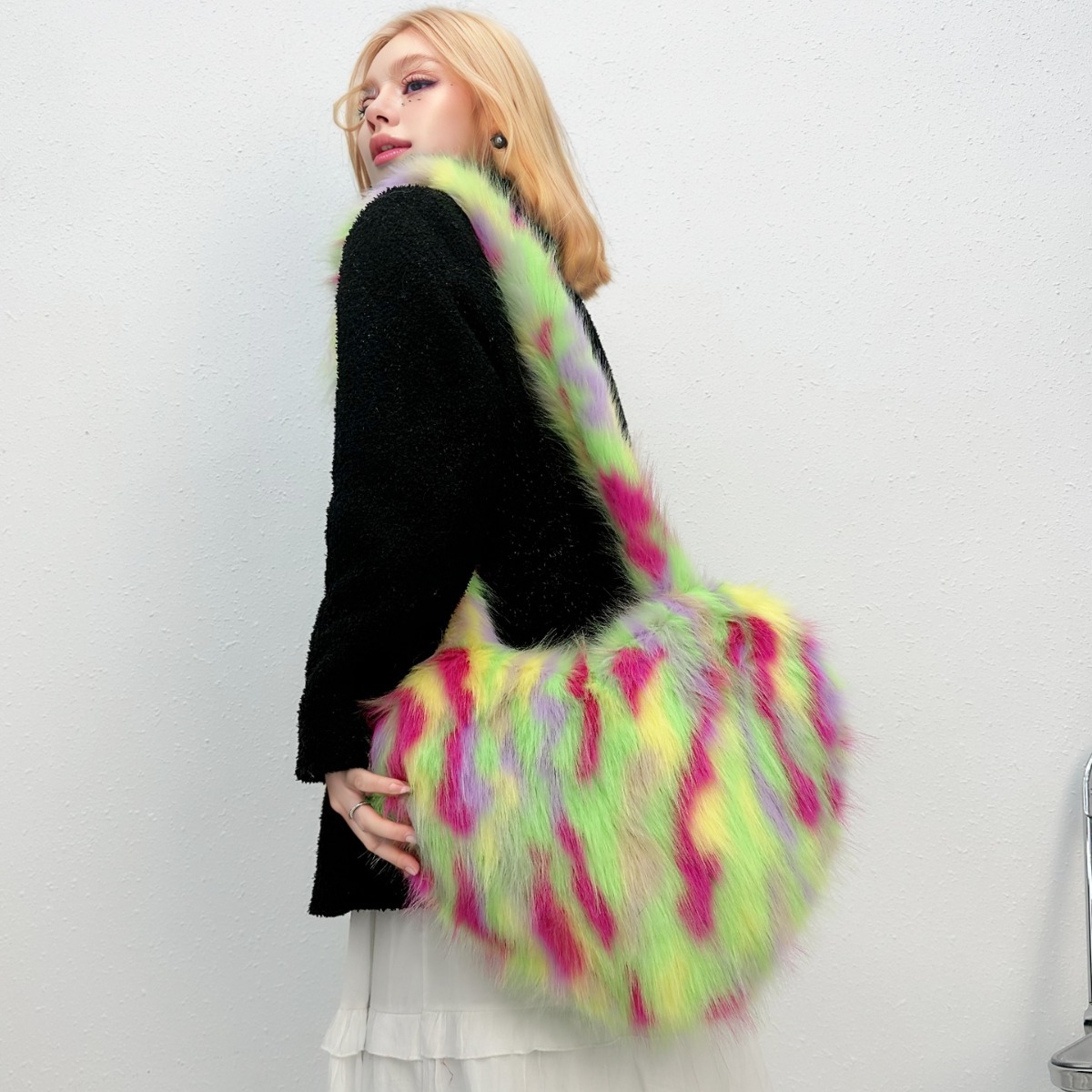 กระเป๋าสะพายไหล่ขนสุนัขจิ้งจอก - Luxury Bags Vegan บทวิจารณ์และราคา